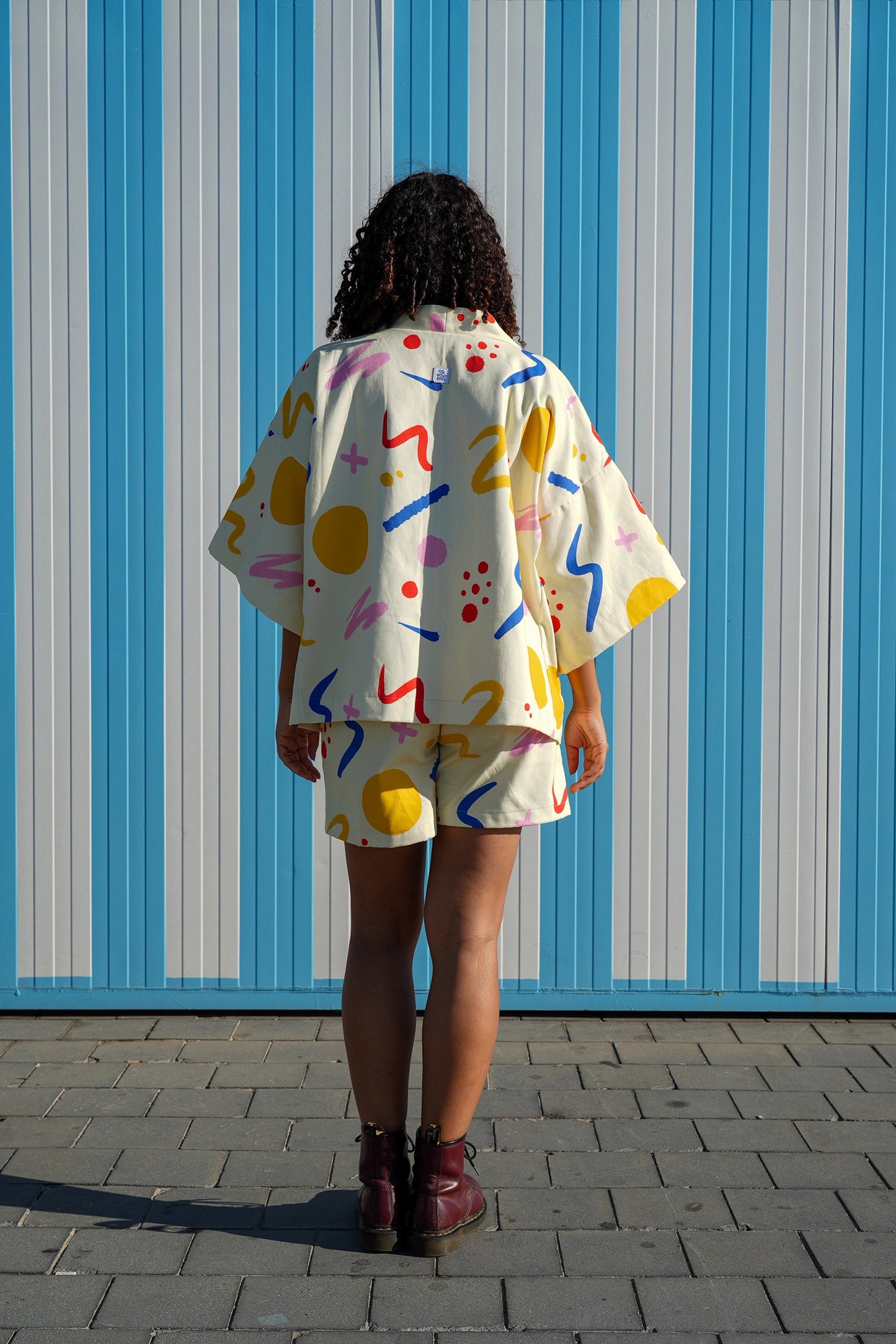 Short Kimono in Burst Print