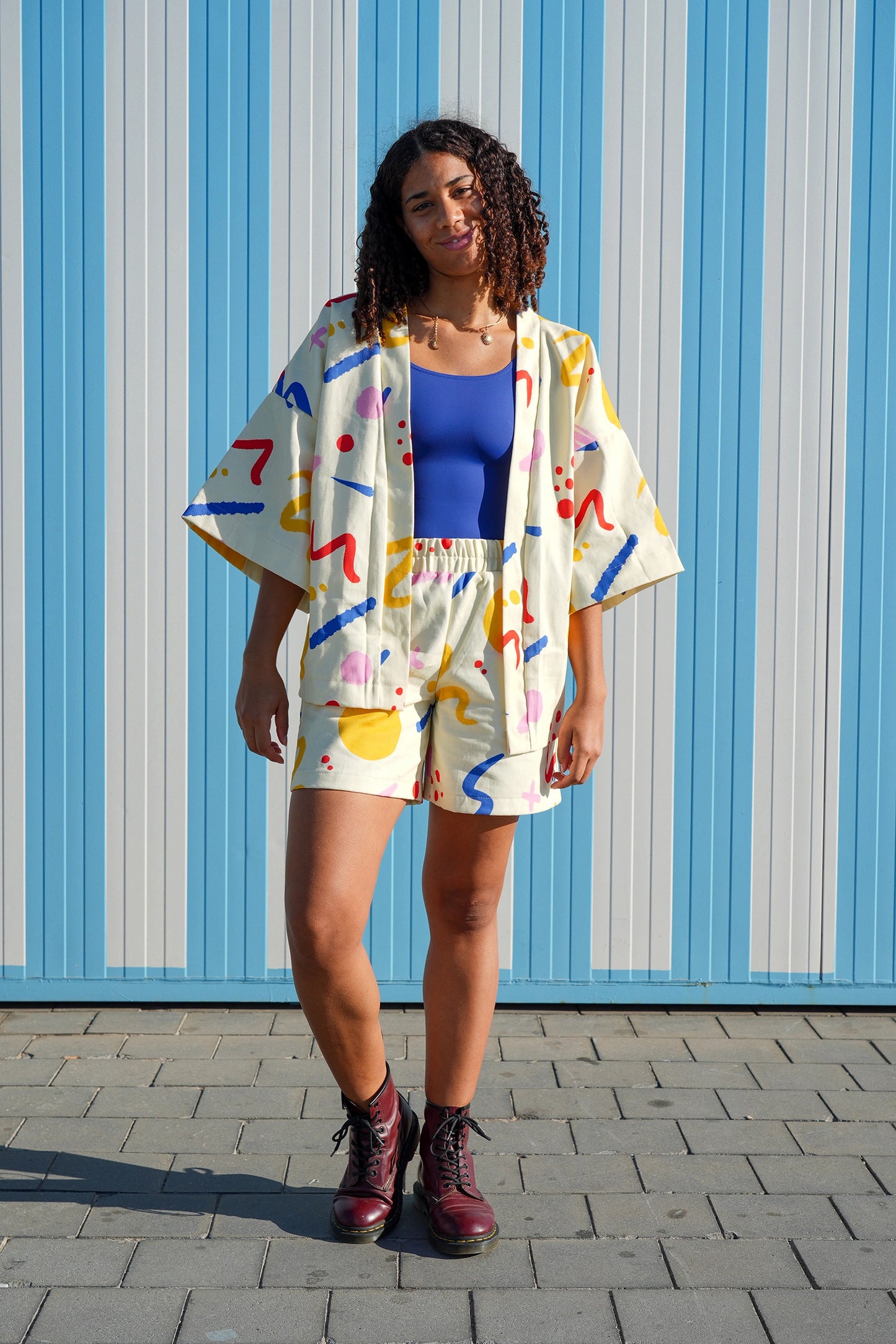 Short Kimono in Burst Print
