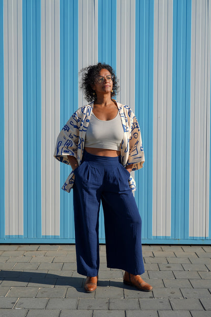 Short Kimono in Chicks Print